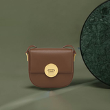  Túi đeo chéo da thật Saddle Bag có chốt kim loại Best Seller DT22605 - Màu Brown Sale! 