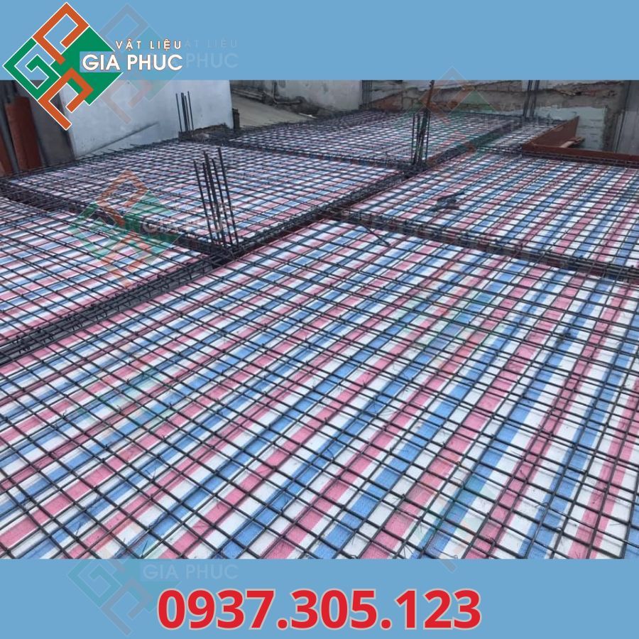 BẠT BA SỌC KHỔ 3.8m x 50m - BẠT SỌC KẺ 3 MÀU 3.8m x 50m