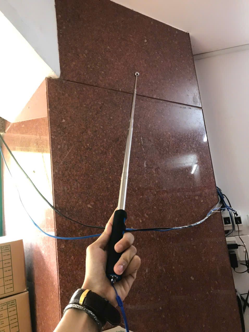 CÂY GÕ GẠCH 1.6M - DÙNG KIỂM TRA BỘP GẠCH TƯỜNG, SÀN ( CÓ THỂ THU GỌN - KÉO DÀI )