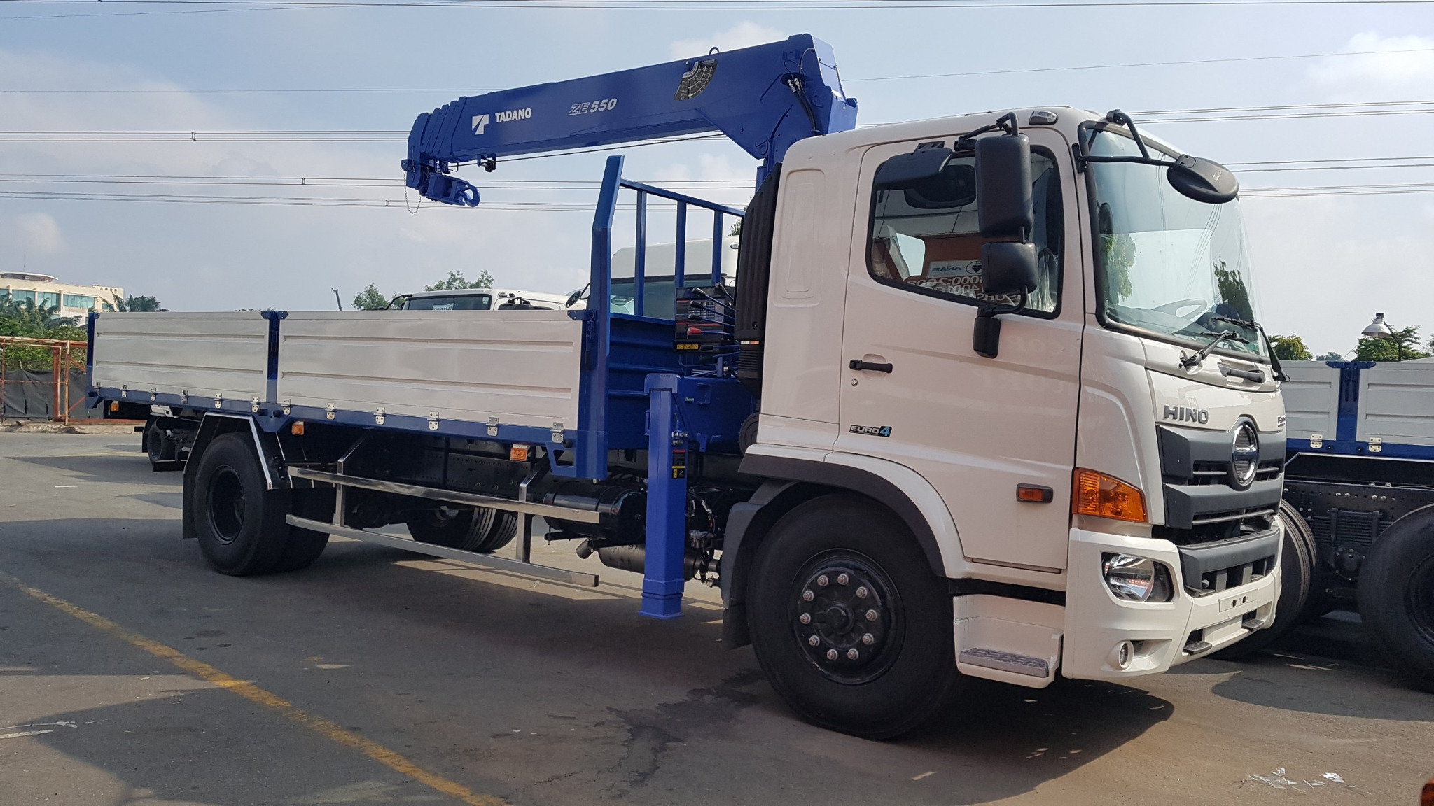 Xe tải cẩu Hino 8 tấn