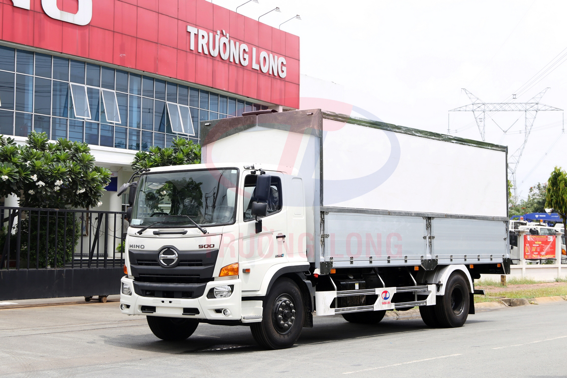 Xe Tải Hino 8 Tấn Thùng Cánh Dơi