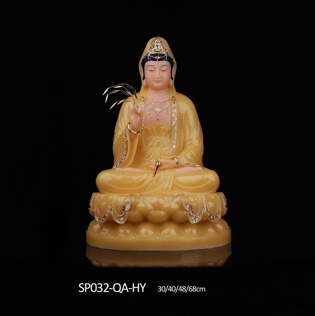 Tượng Quan Âm ngồi đá Thạch Anh vàng