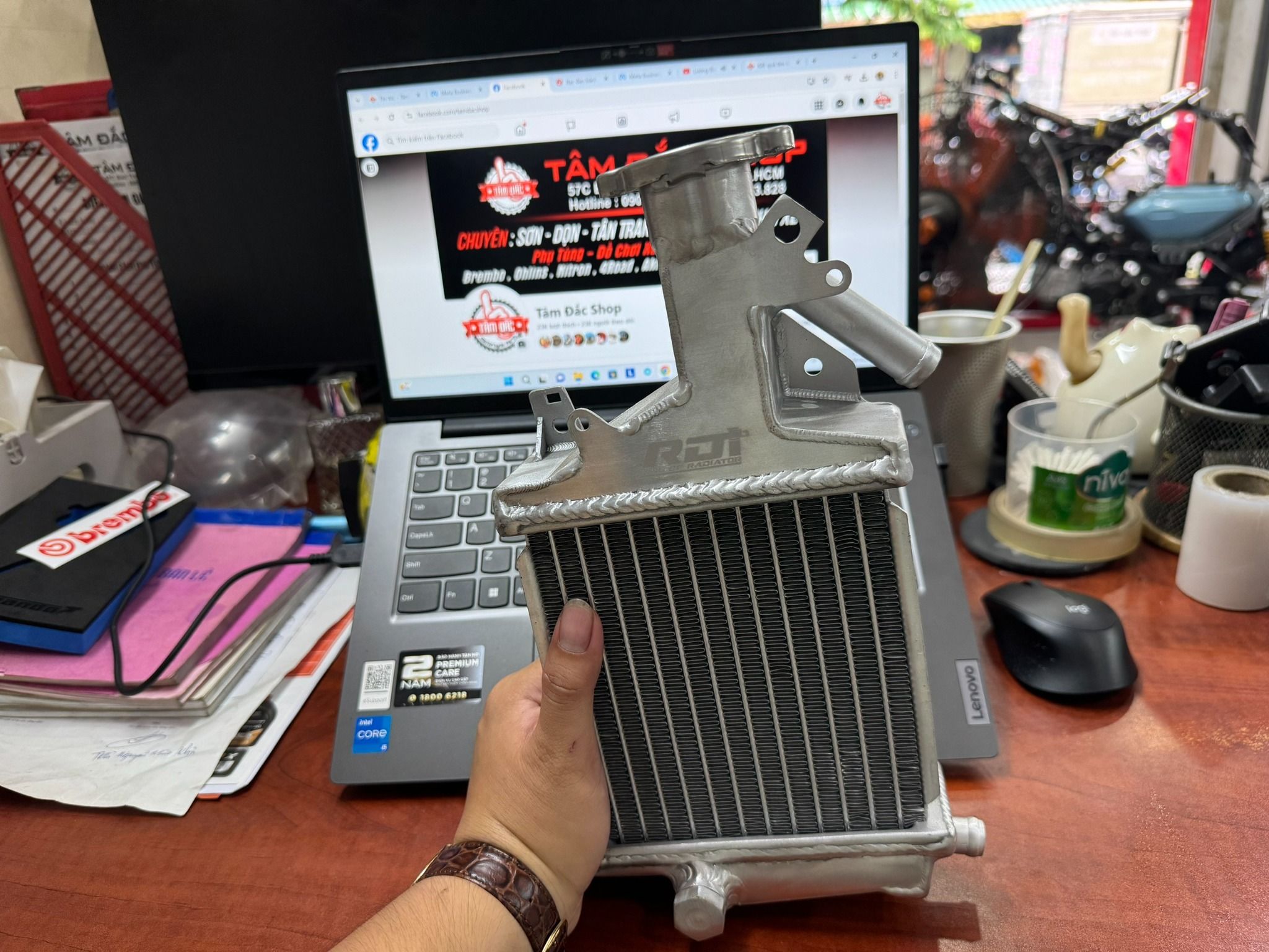 Két nước lớn RDT cho xe tay ga giúp giải nhiệt động cơ tốt hơn