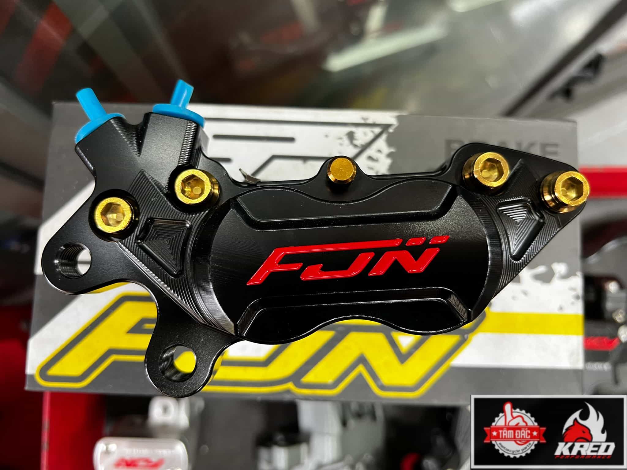 Heo thắng FJN F20 4 pis bên trái