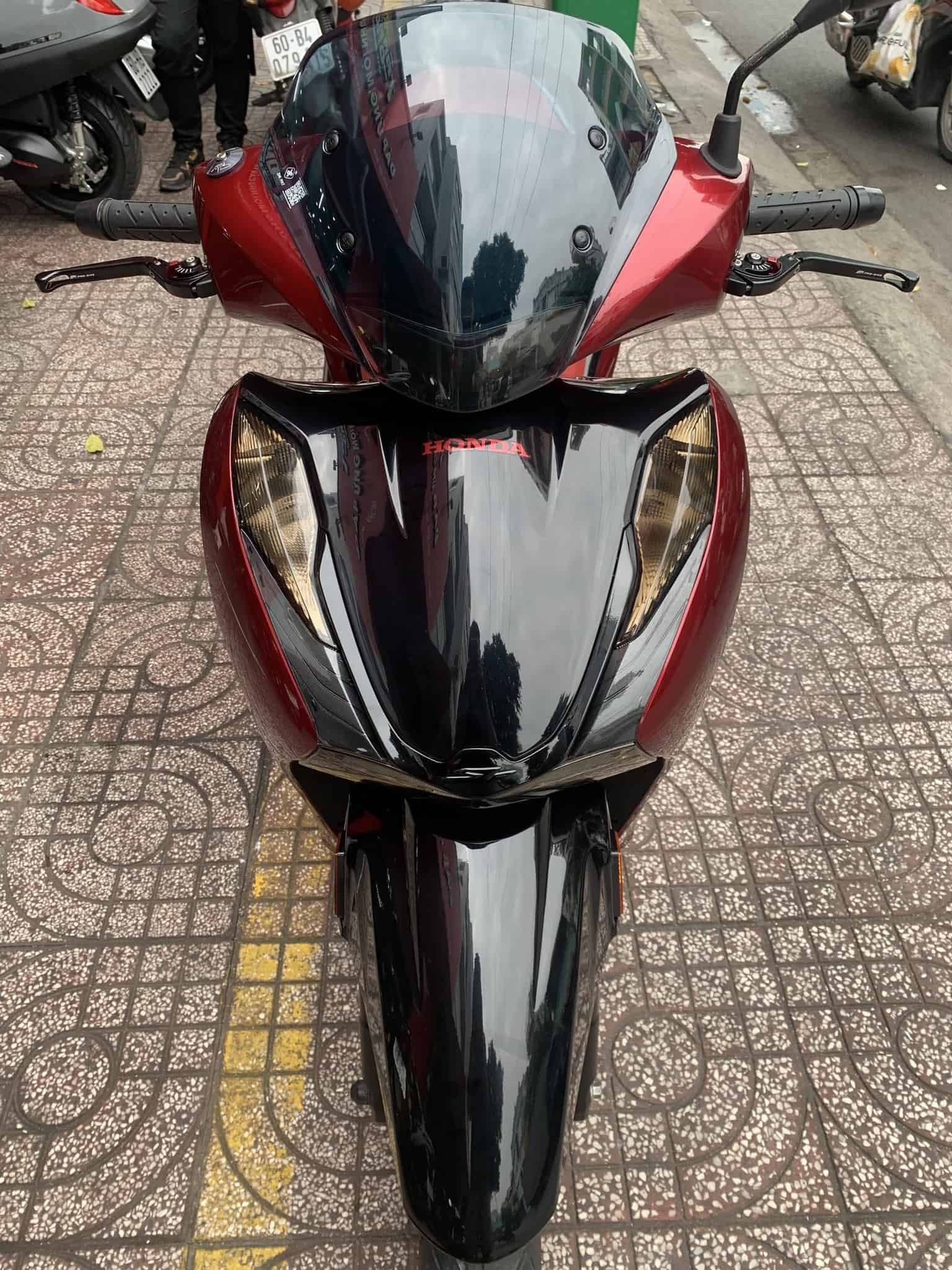 Kính chắn gió Zhipat SH350i cho SH160i/SH150i/SH125i 2020+