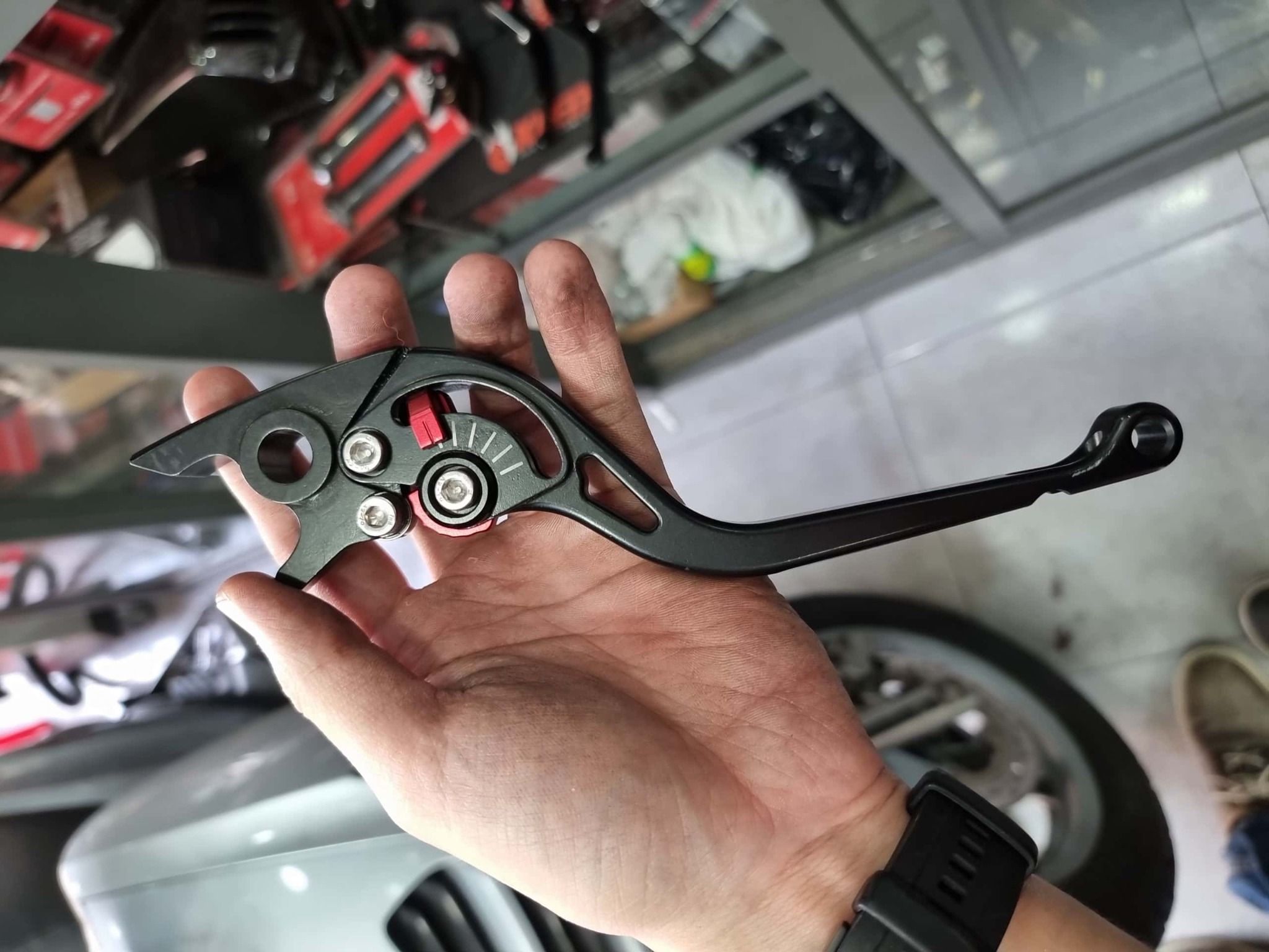 Tay thắng K-RED cho SH - 1 cặp