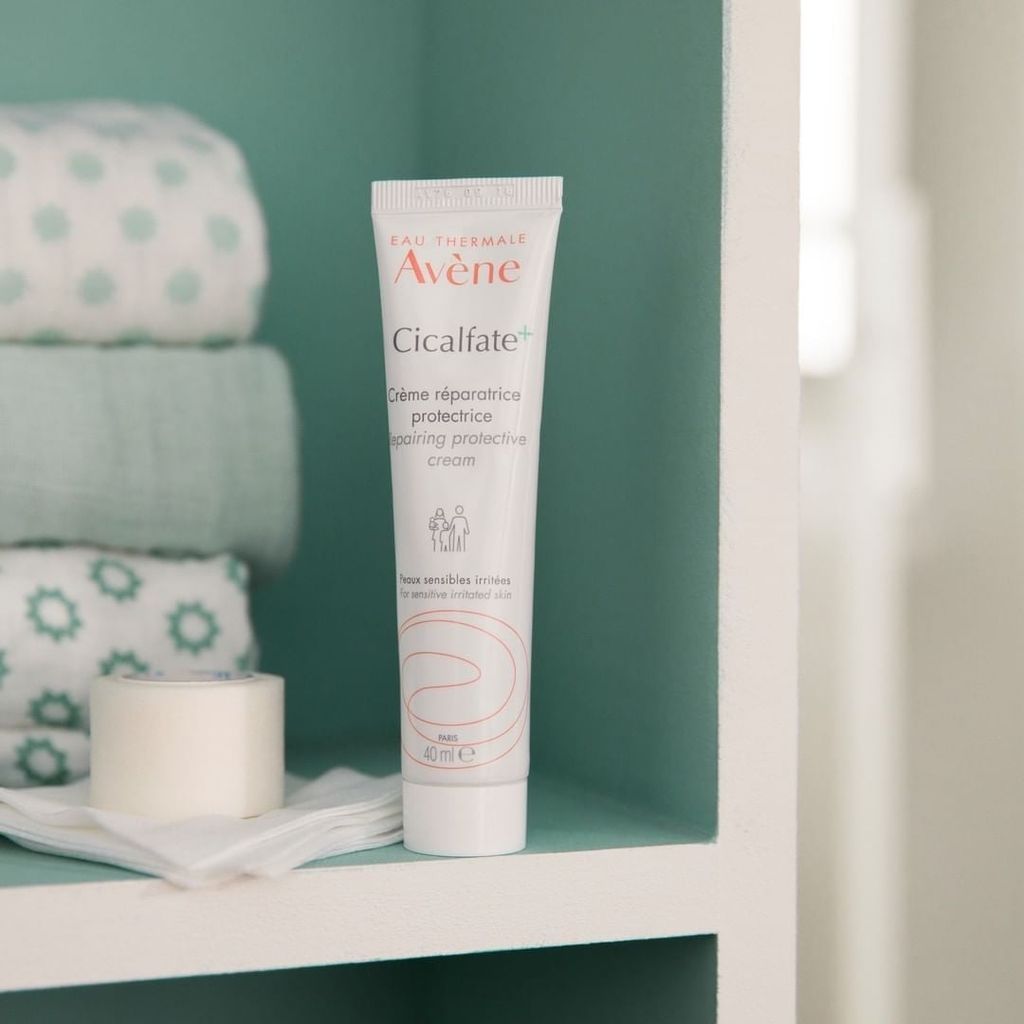 Kem dưỡng ẩm phục hồi Avene Cicalfate+ Repairing Protective Cream 100mL