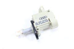 Khóa nắp bình xăng Audi A4 tháo xe mã 8E0810773C