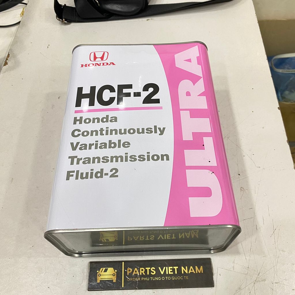 Dầu hộp số HCF-2 sử dụng cho hộp số tự động CVT cho các dòng xe của Honda như Civic, Honda Accord, Honda CR-V, và nhiều mẫu xe khác của Honda. Mã 08260-99964, 0826099964.