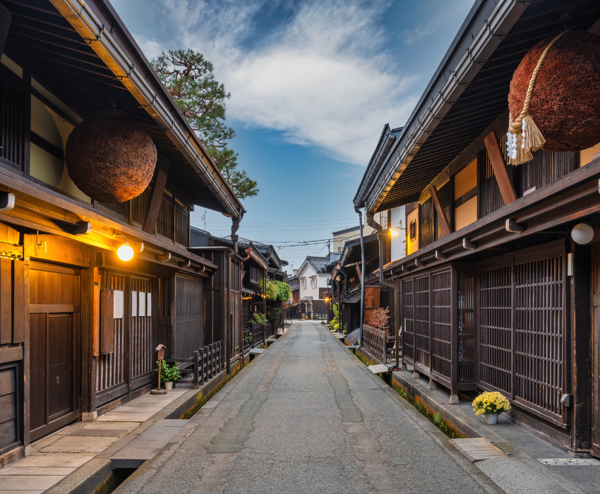 NAGOYA – SHIRAKAWAGO – YAMANASHI – TOKYO - NARITA VNA – 4N4Đ