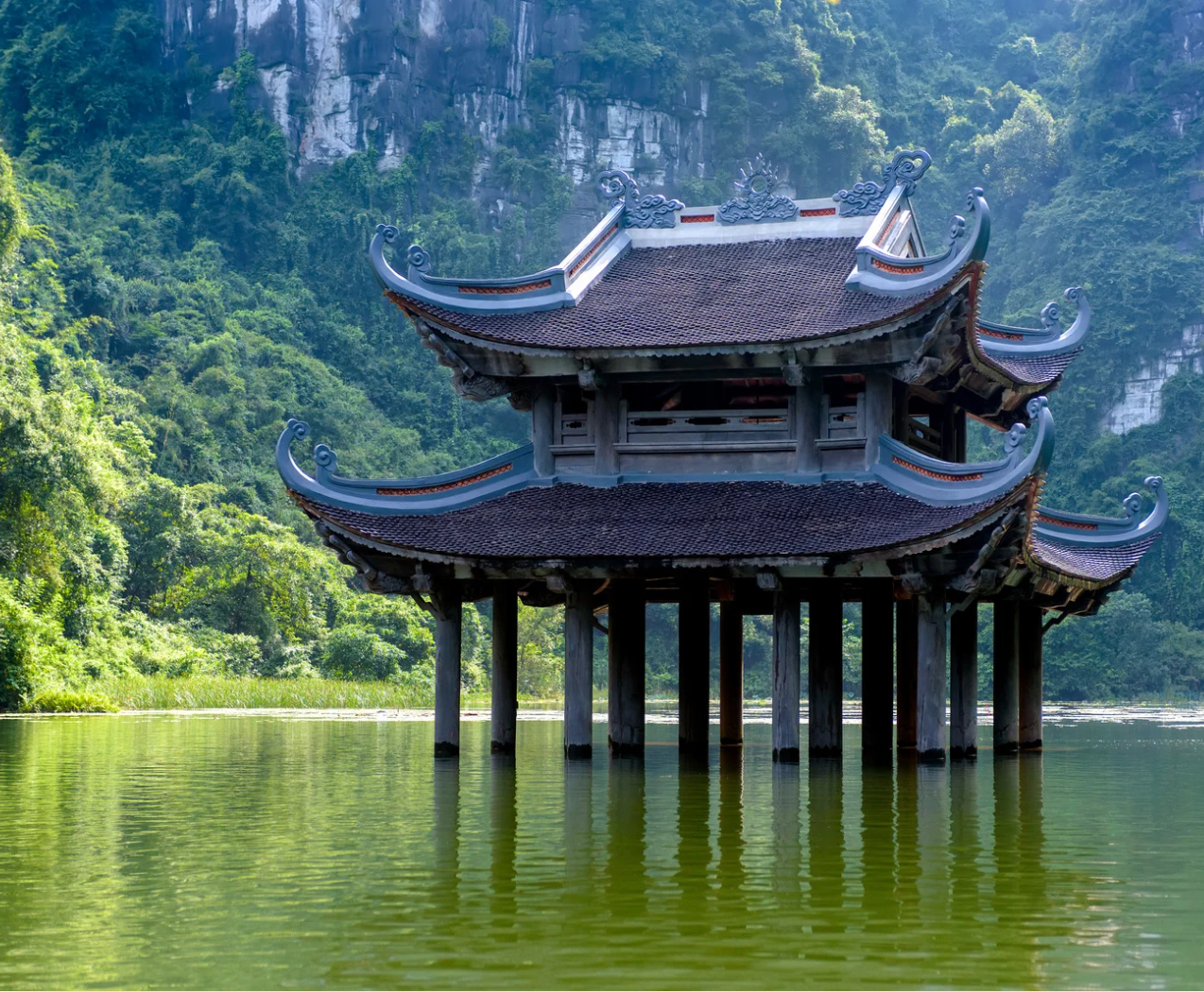 VL03: HÀ NỘI - TRÀNG AN - BÁI ĐÍNH - HẠ LONG - KDL YÊN TỬ - SAPA 5N4Đ