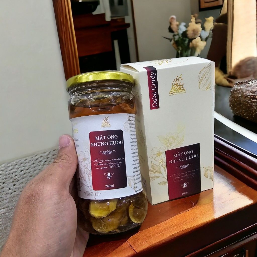 Mật ong ngâm nhung hươu - Hộp cao cấp