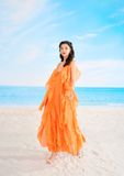  SS23 ĐẦM MAXI LILIA ORANGE 