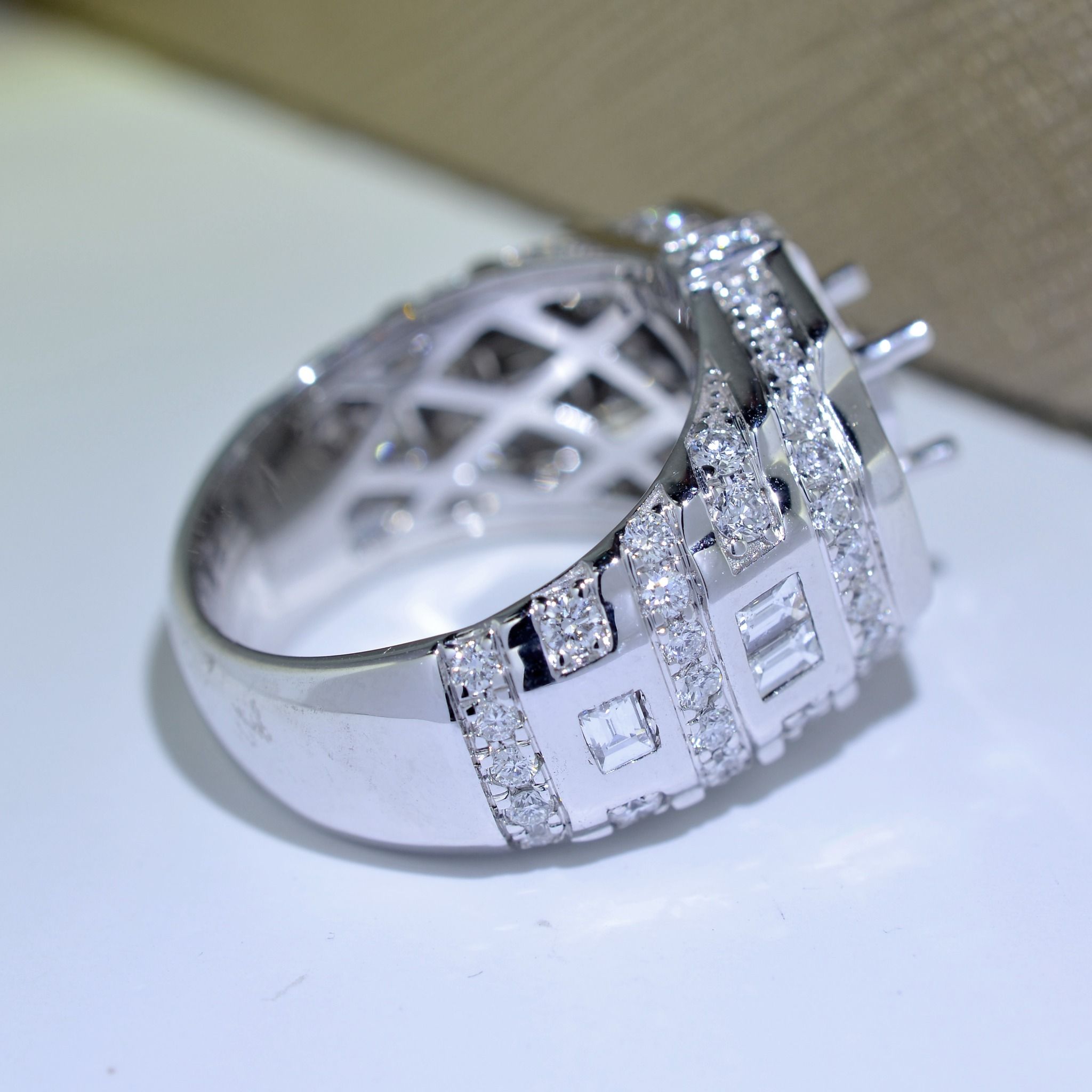  MALE DIAMOND RING 122617 6.4MM (NHẪN NAM KIM CƯƠNG 122617 Ổ CHỦ 6.4LI) 