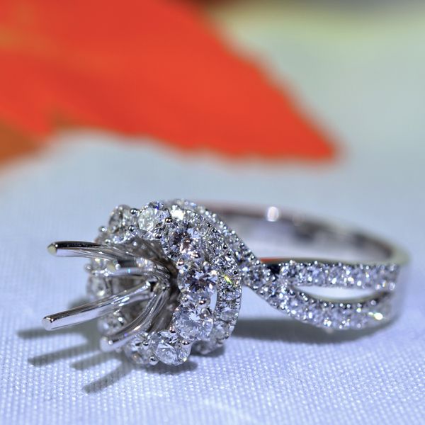  FEMALE DIAMOND RING HA17 6.7MM (NHẪN NỮ KIM CƯƠNG HA17 Ổ CHỦ 6.7LI) 