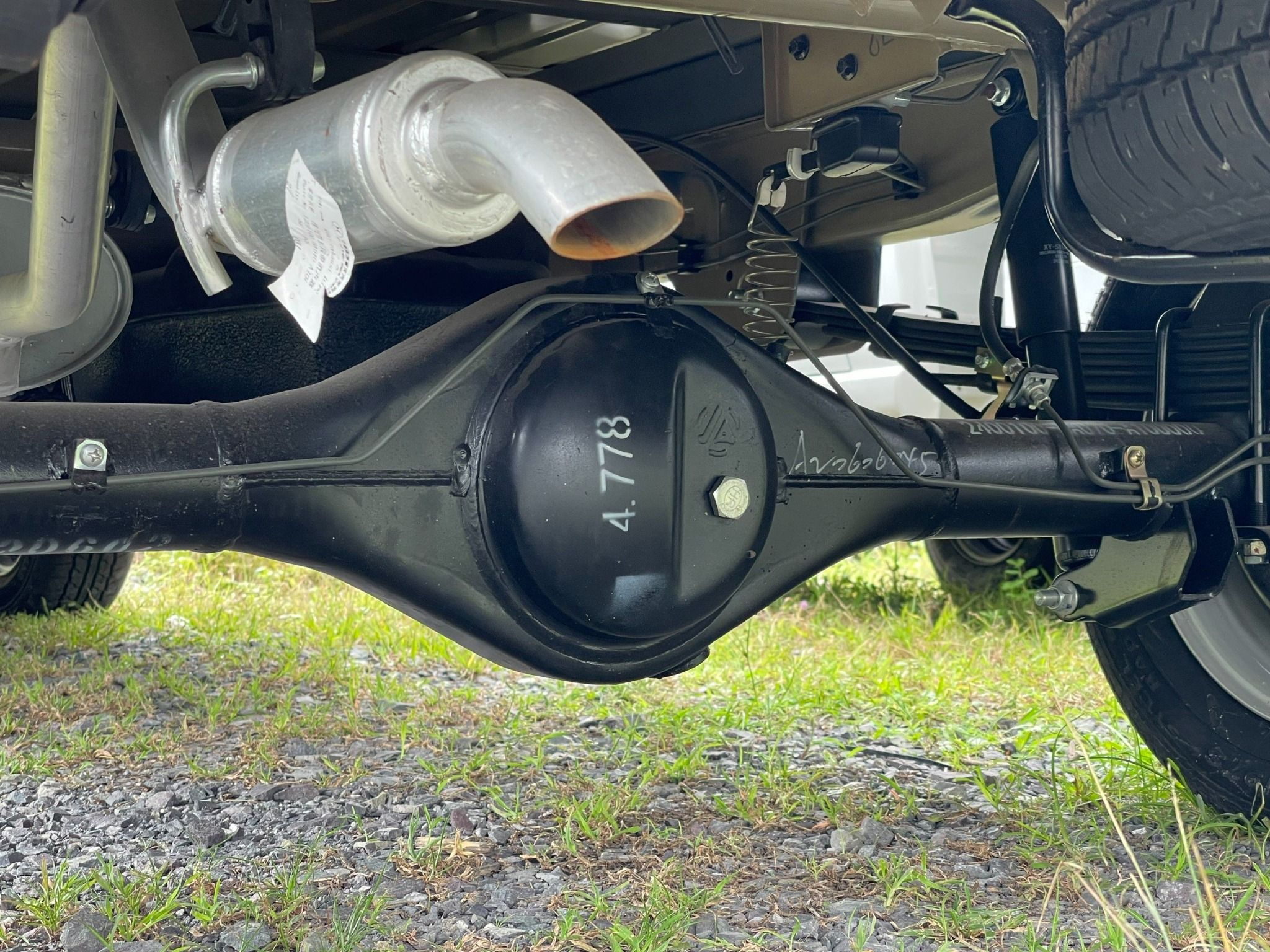 XE TẢI SRM T30 940KG THÙNG KÍN 2.9M