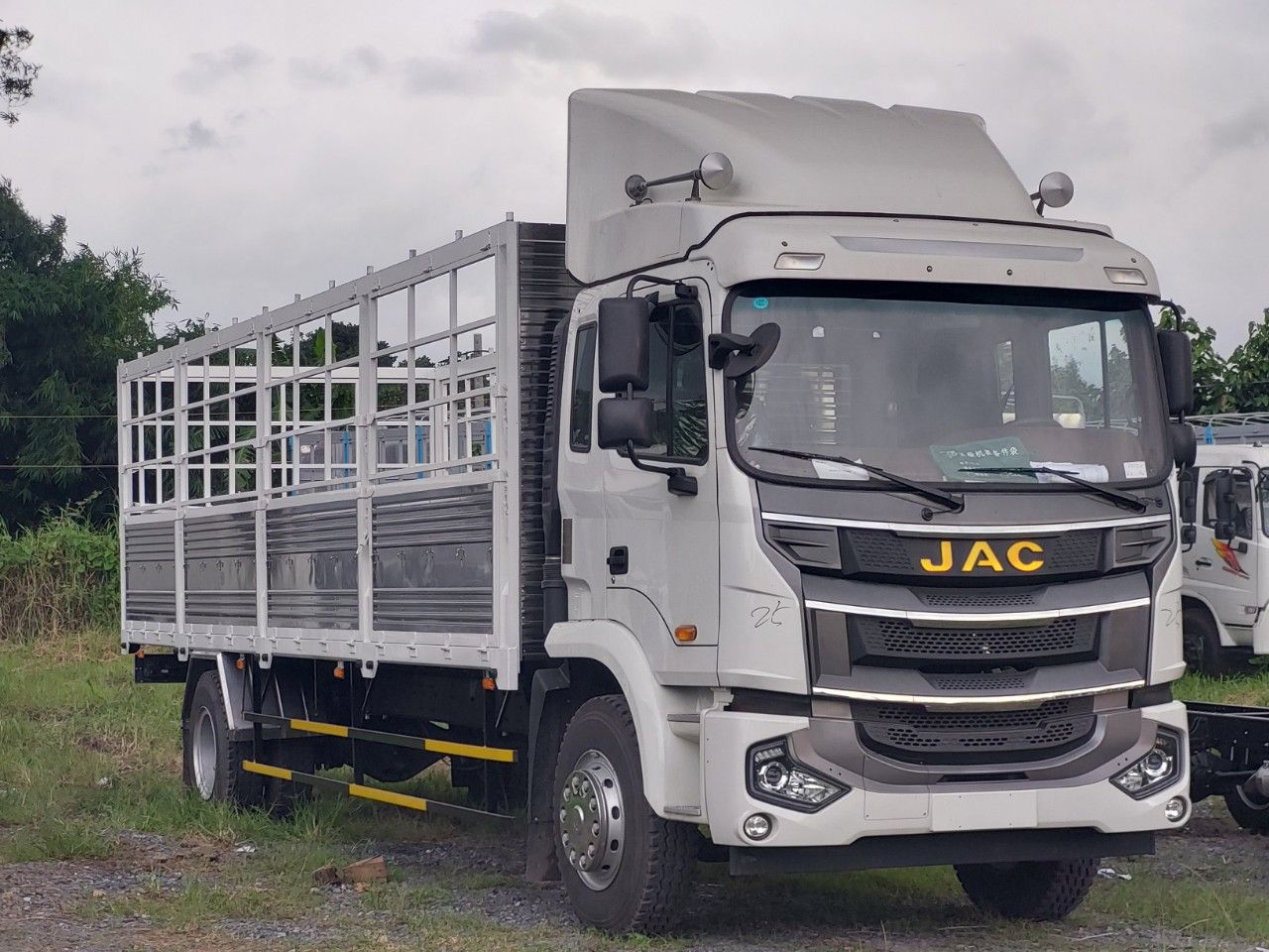 XE TẢI JAC A5 9.1 TẤN THÙNG DÀI 8.3 MÉT