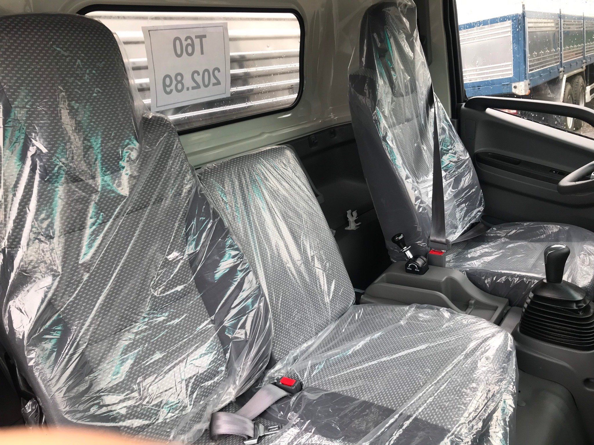 XE TẢI JAC N500 5 TẤN THÙNG 5.3M MÁY ĐỨC (JAC N500)