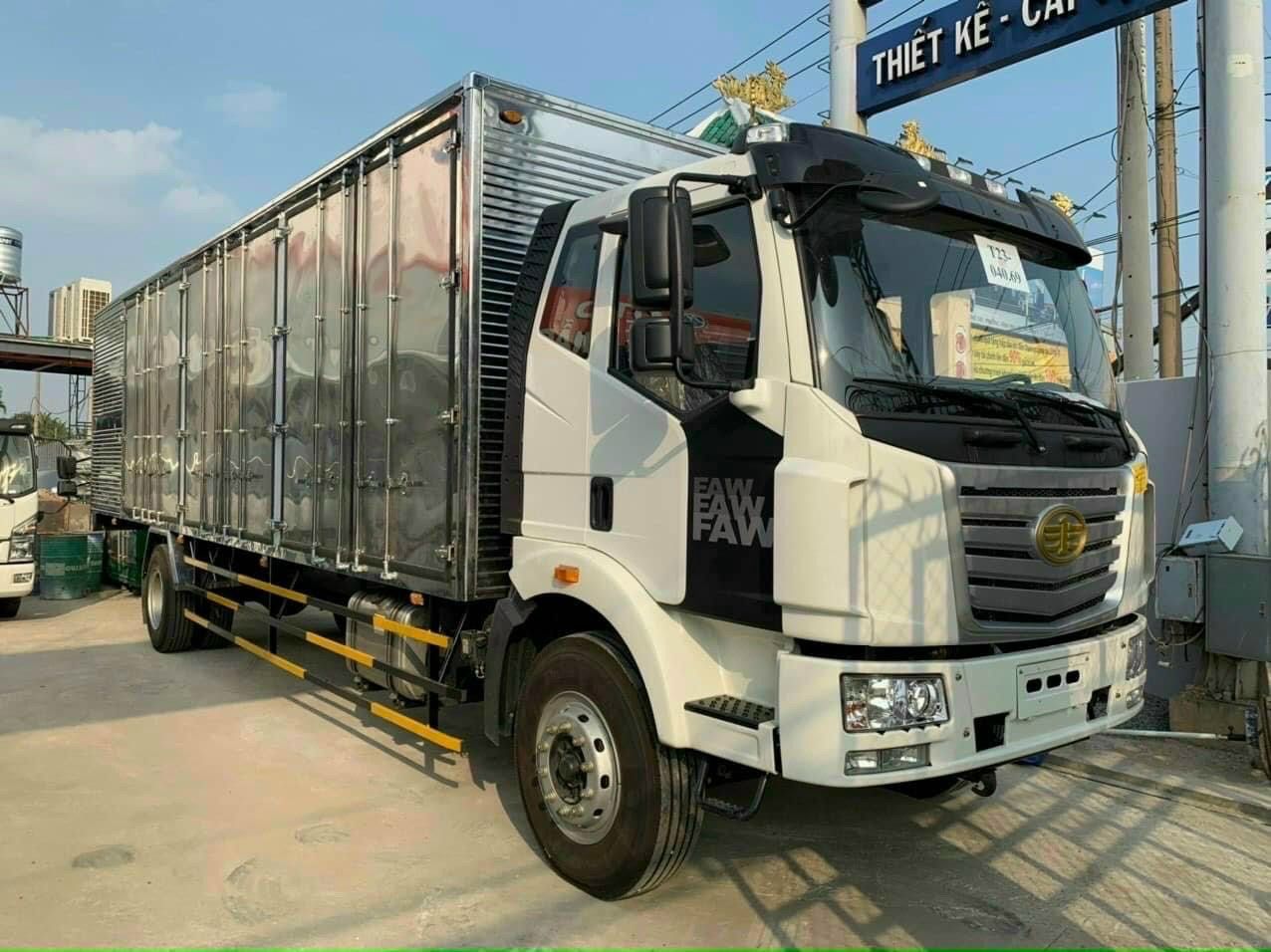 XE TẢI GP FAW 7.2 TẤN THÙNG KÍN DÀI 9.7 MÉT