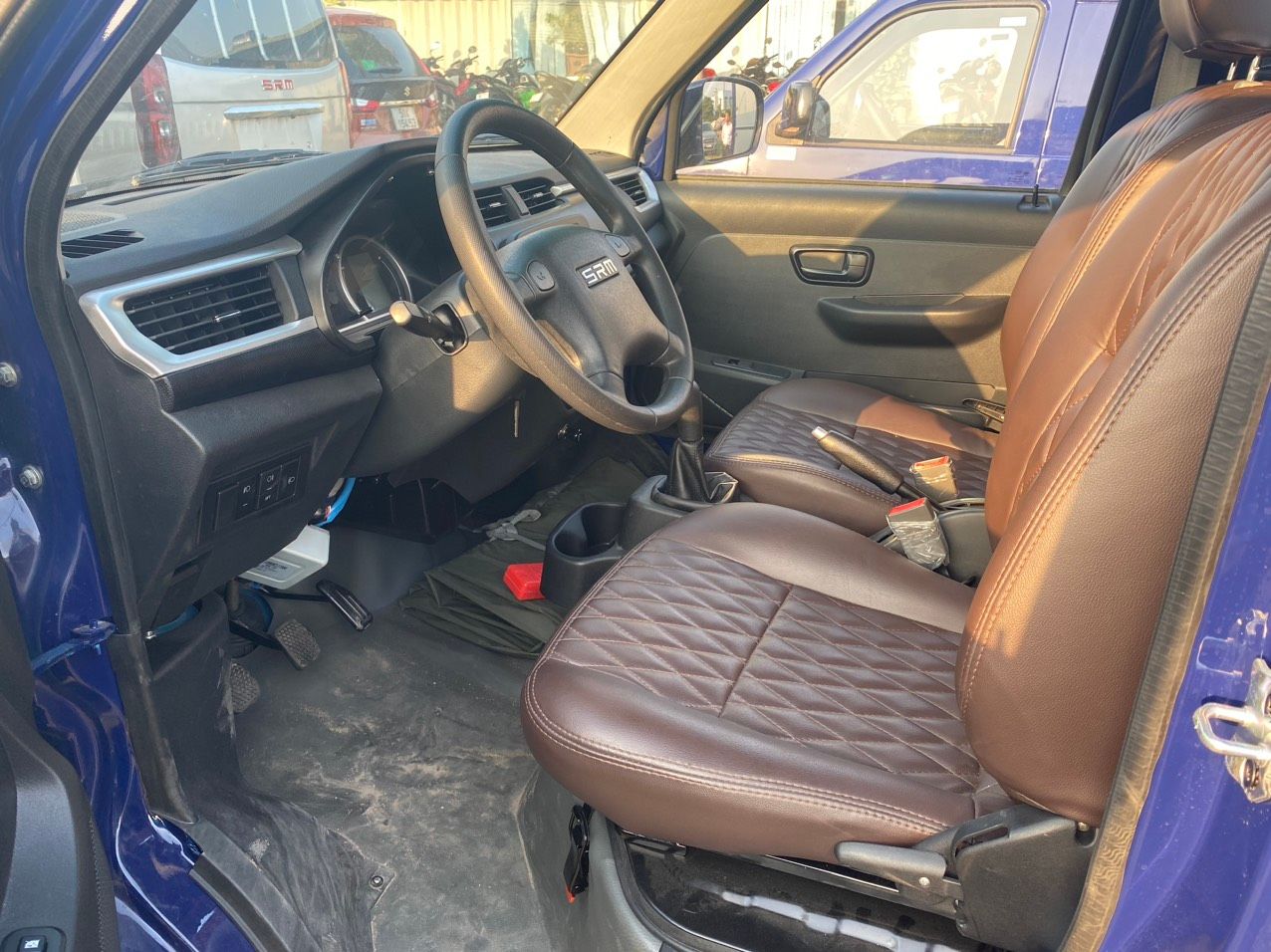 XE TẢI SRM T20 930KG THÙNG BẠT 2.7M