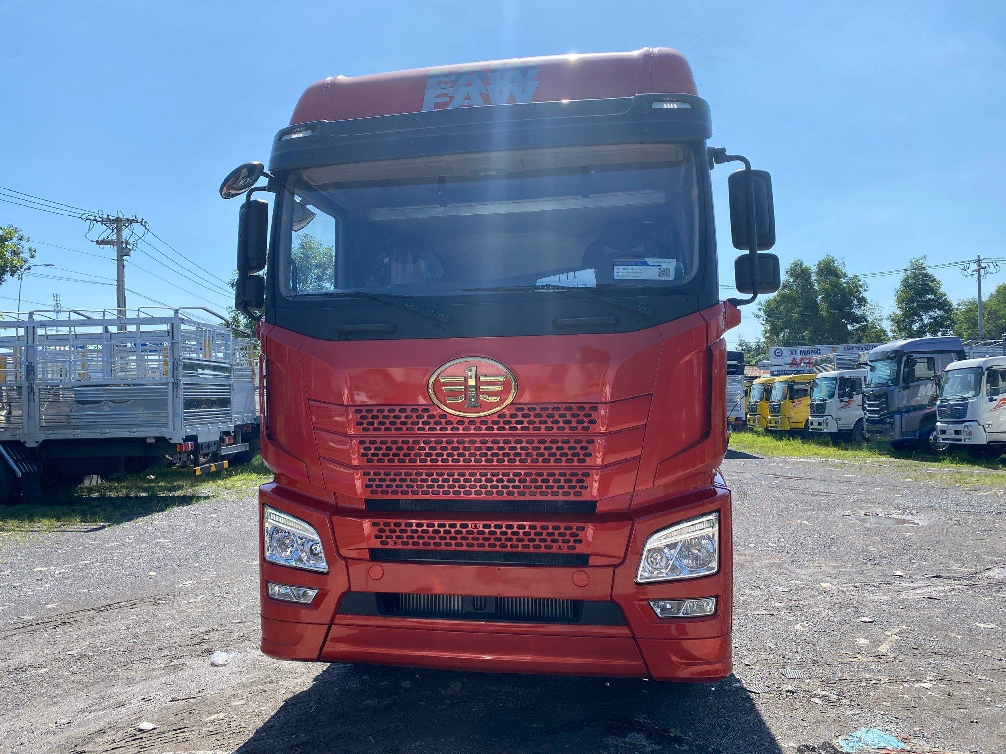 ĐẦU KÉO FAW JH6 430HP (2 CẦU) SỨC KÉO 38,5 TẤN