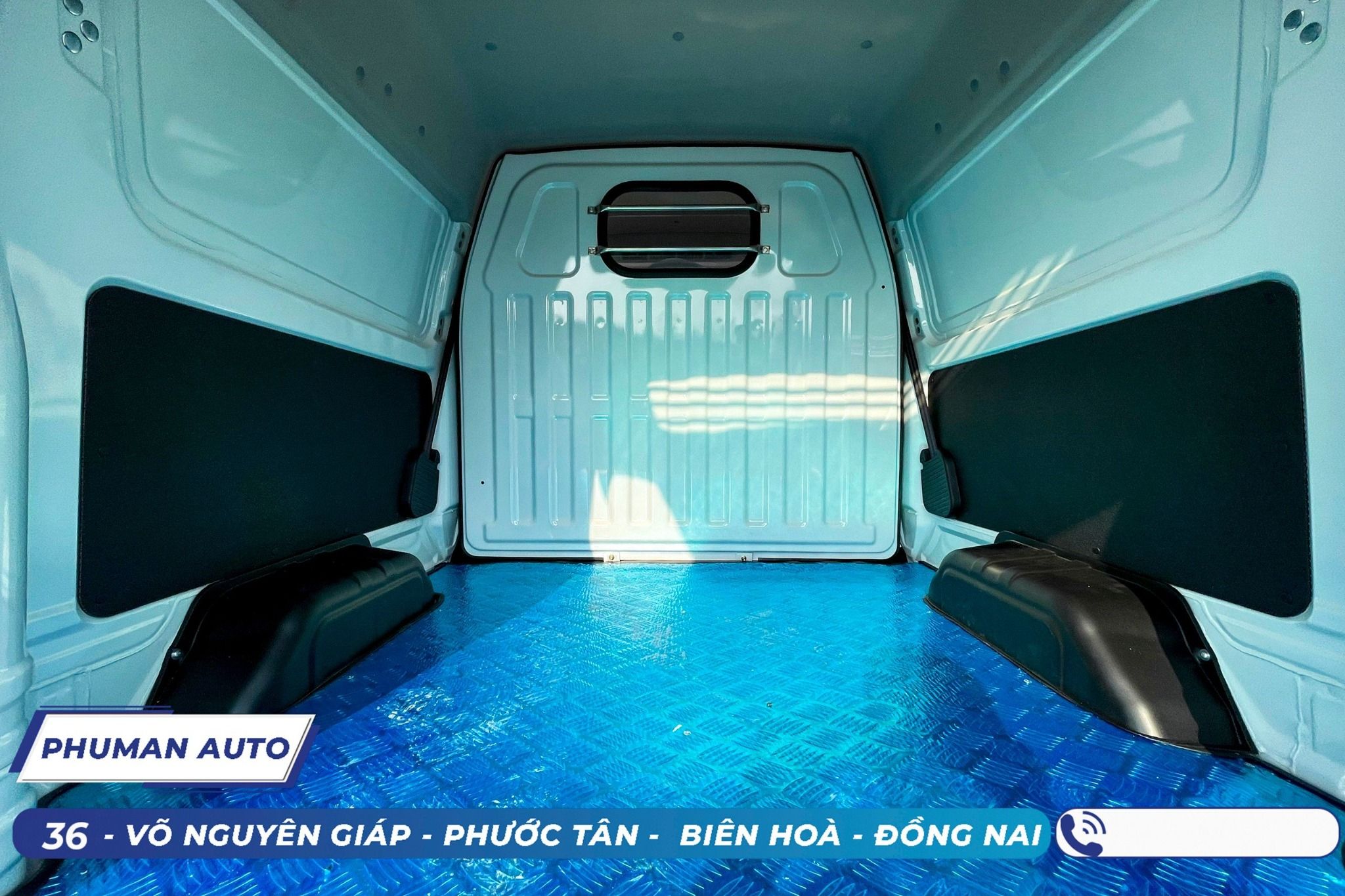 XE VAN SRM 5 CHỖ NGỒI 650KG (SRM X30-V5) KHÔNG CẤM GIỜ