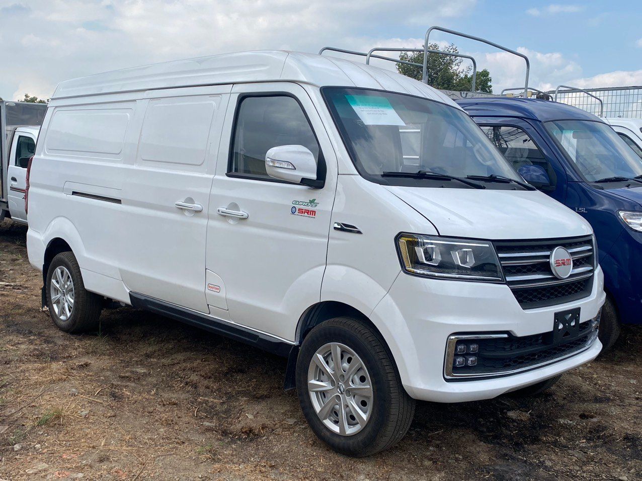 (New) XE VAN SRM 868 2 CHỖ NGỒI - 868KG THÙNG DÀI 2M5