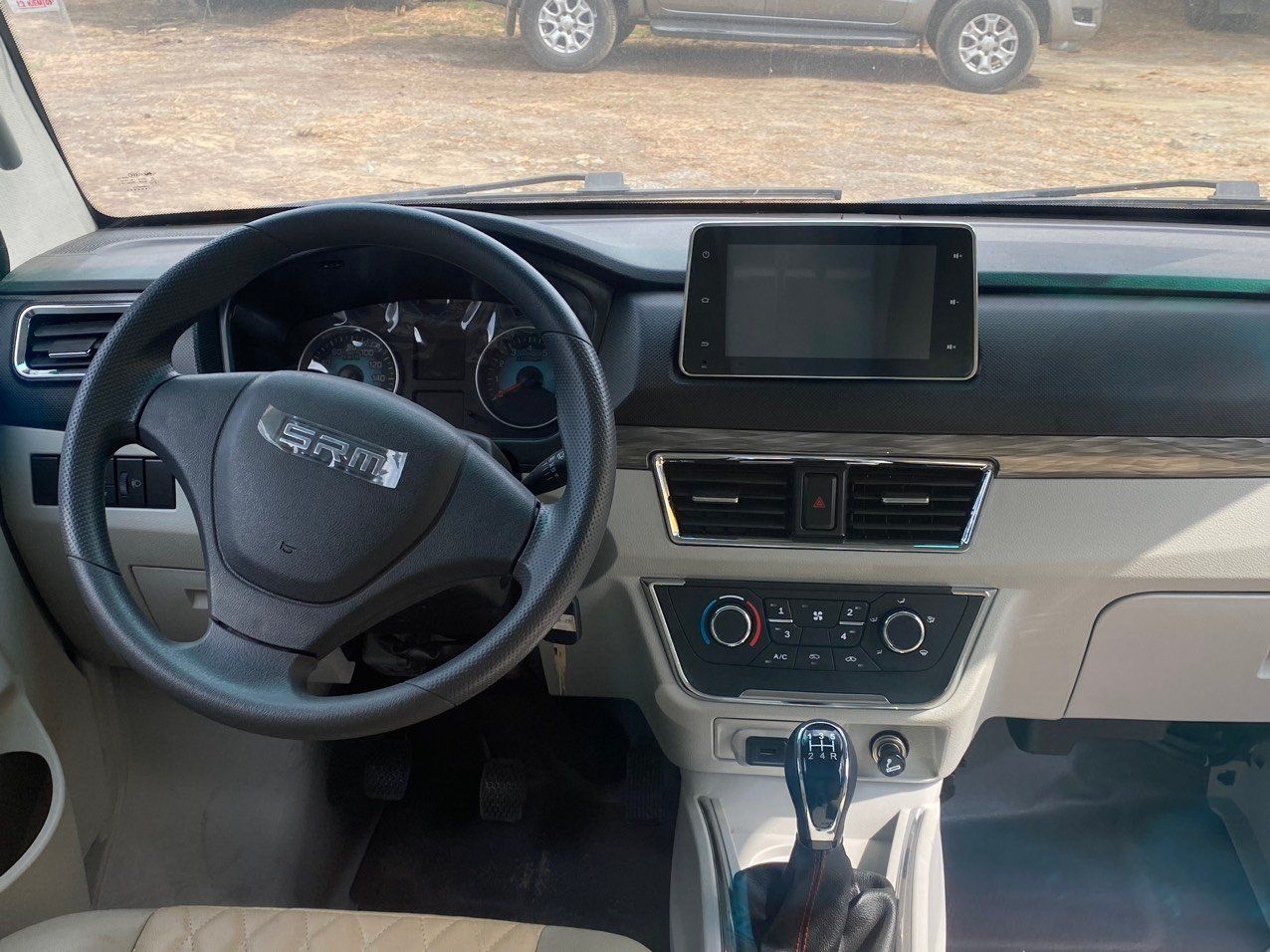 (New) XE VAN SRM 868 2 CHỖ NGỒI - 868KG THÙNG DÀI 2M5