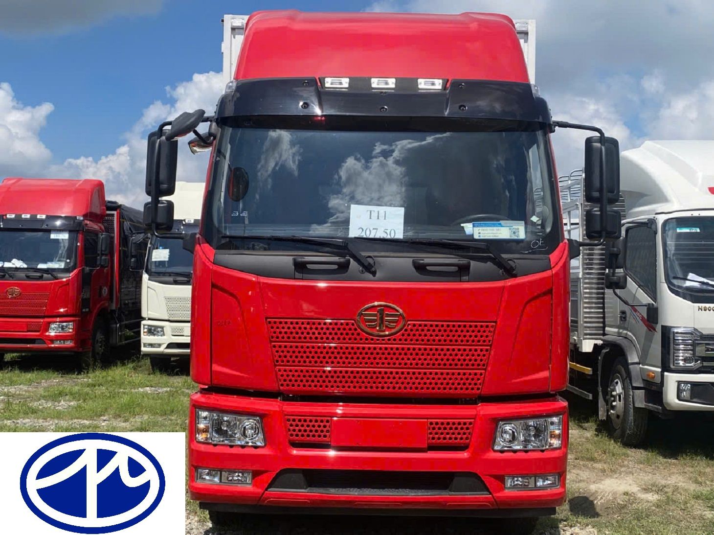 (Hot) XE TẢI FAW 8 TẤN THÙNG KÍN CONTAINER 3 CỬA HÔNG CAO 2M52 (FAW J6L220)