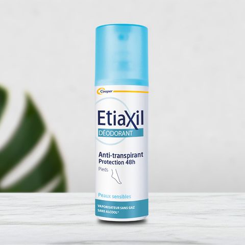 Xịt chân Etiaxil Deodorant anti-transpirant 48h Pieds Peaux Sensibles vaporisateur 100ml