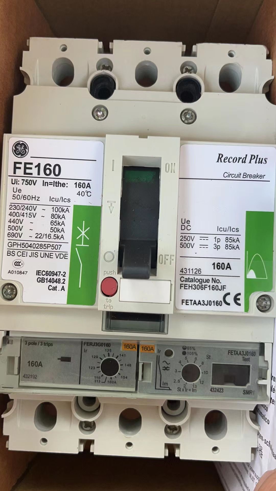 Aptomat FEH36AA160JJF