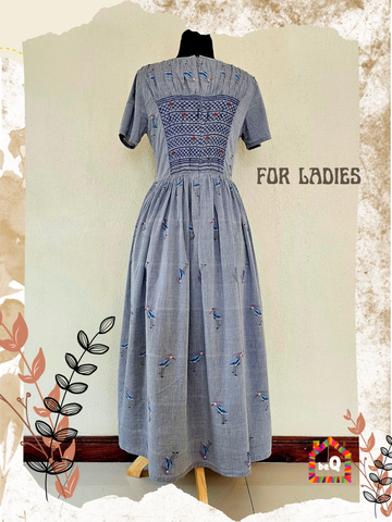  Elizabeth hand smocked dress for Ladies 