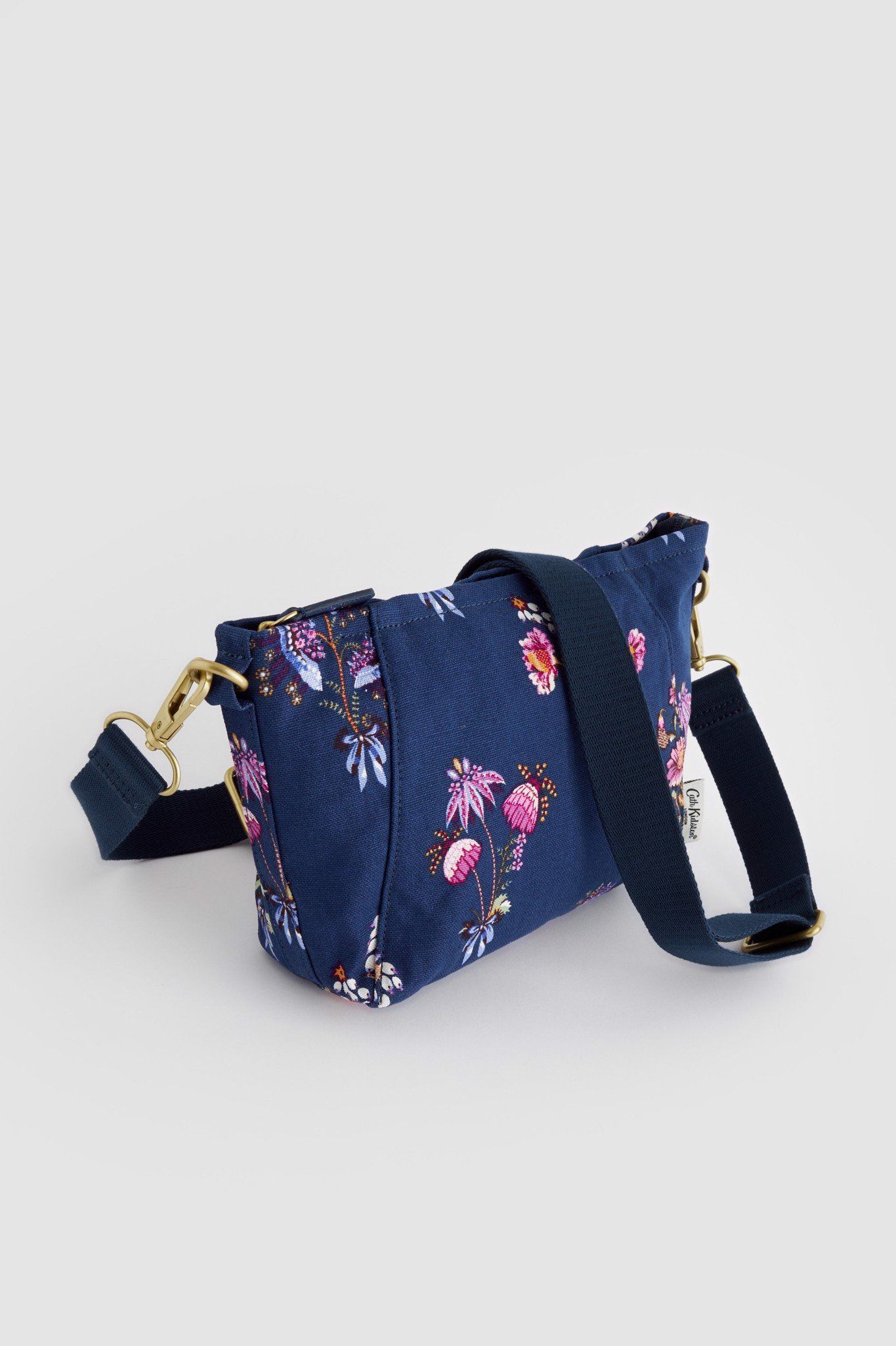 Túi đeo chéo/Compact Zipped Messenger - Friendship Bunch - Xanh Navy