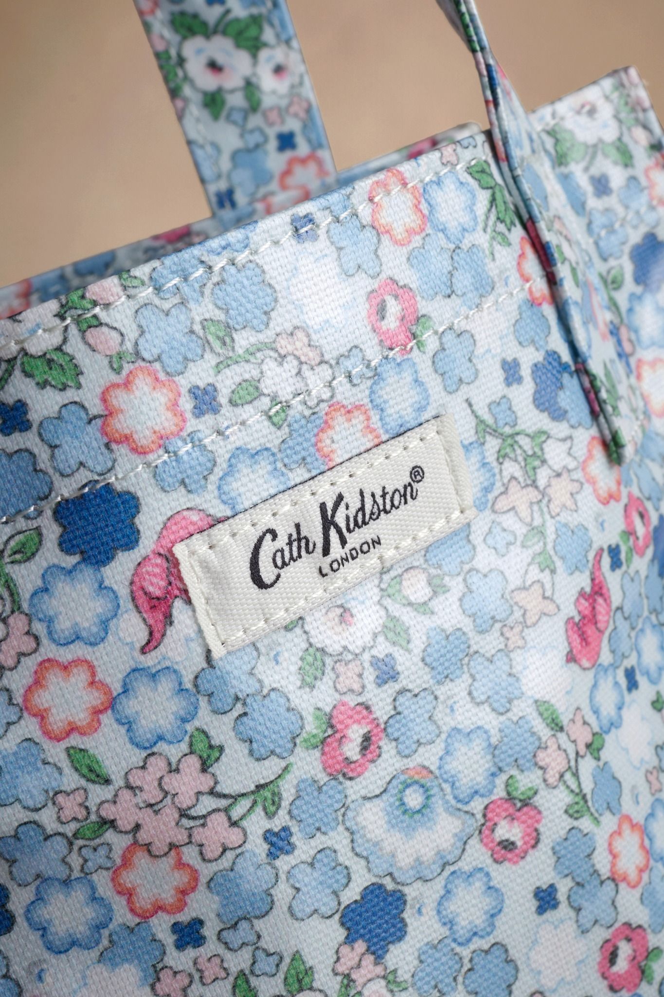 Túi đeo tay/Bookbag - Dreamers Ditsy - Blue - AA4016