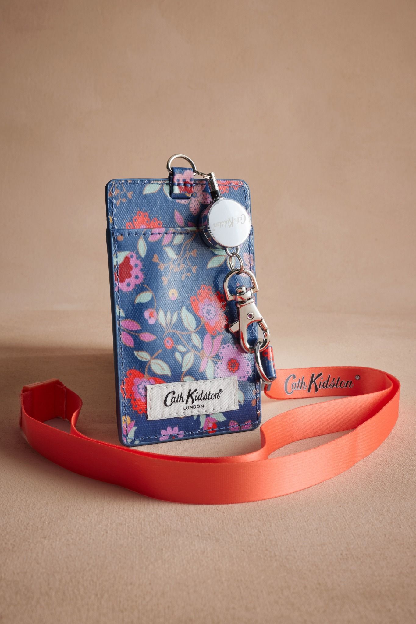 Thẻ đeo/Lanyard - Lace Petals - Navy - AA4300