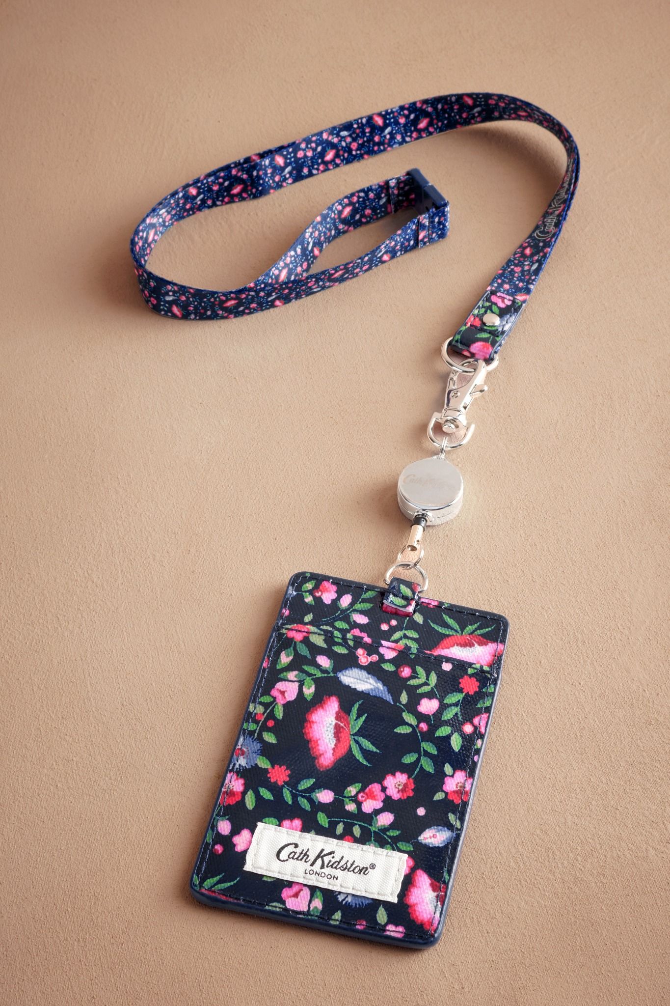 Thẻ đeo/Lanyard - Birds - Navy - AA4304