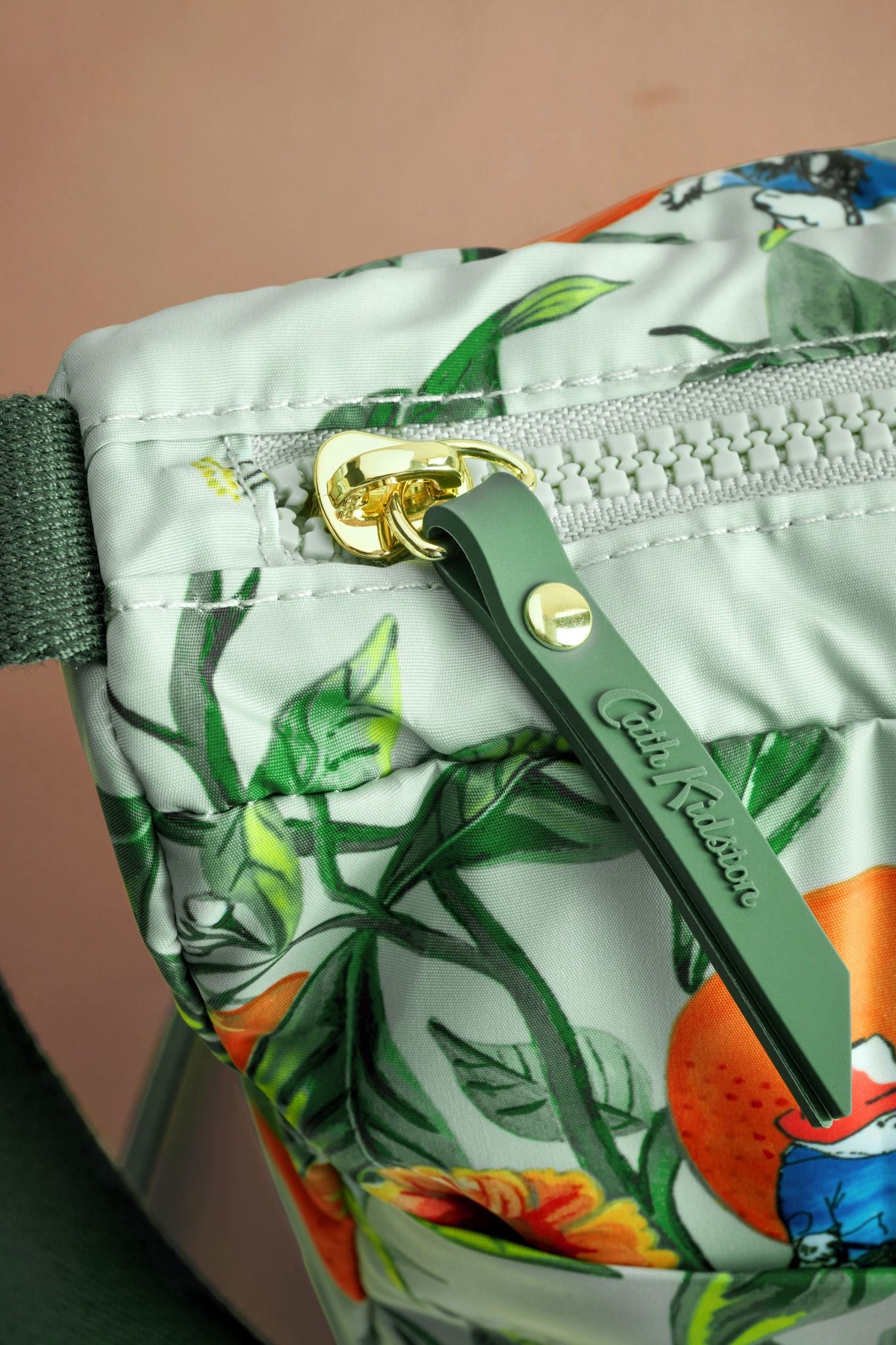 Túi đeo chéo/Crossbody - Paddington Oranges - Ecru - AA4740