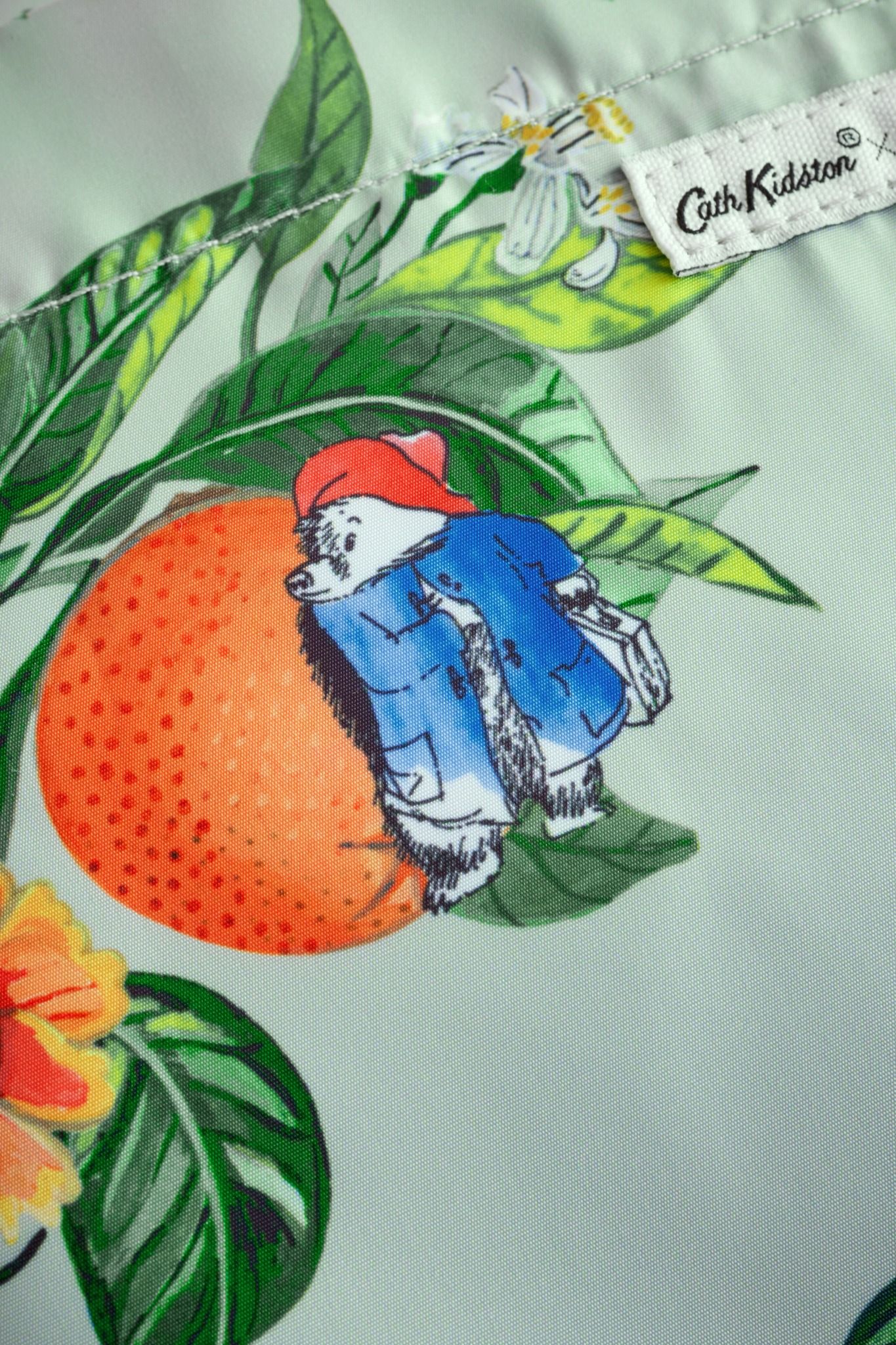 Túi đeo chéo/Crossbody - Paddington Oranges - Ecru - AA4740