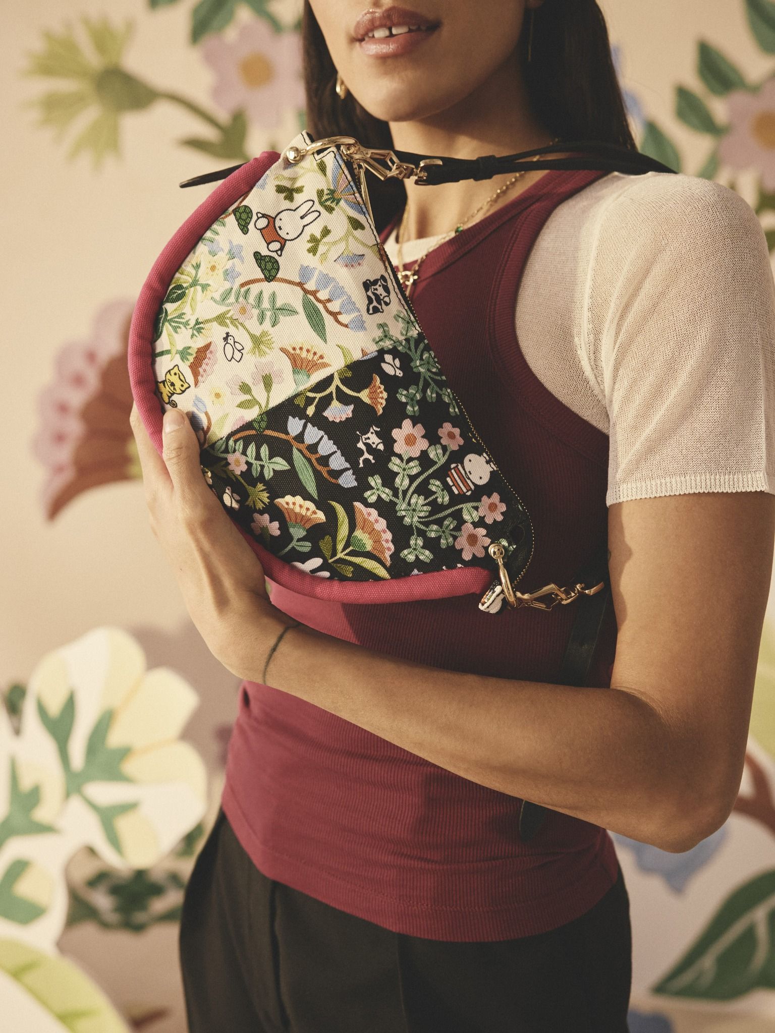 Túi đeo chéo/Crossbody - Miffy Ditsy - Black - AK5840