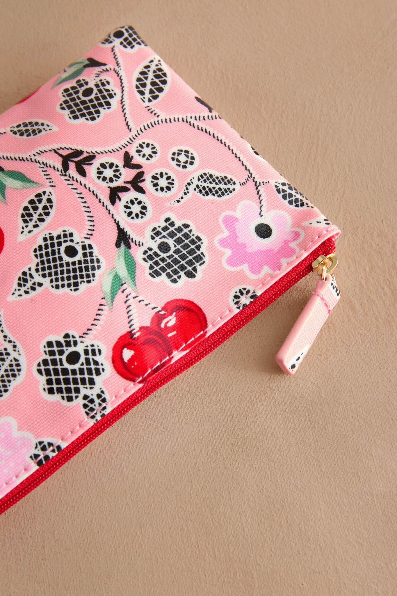 Ví/Purse & Wallets - Cherry Bunches - Pink - AW1731