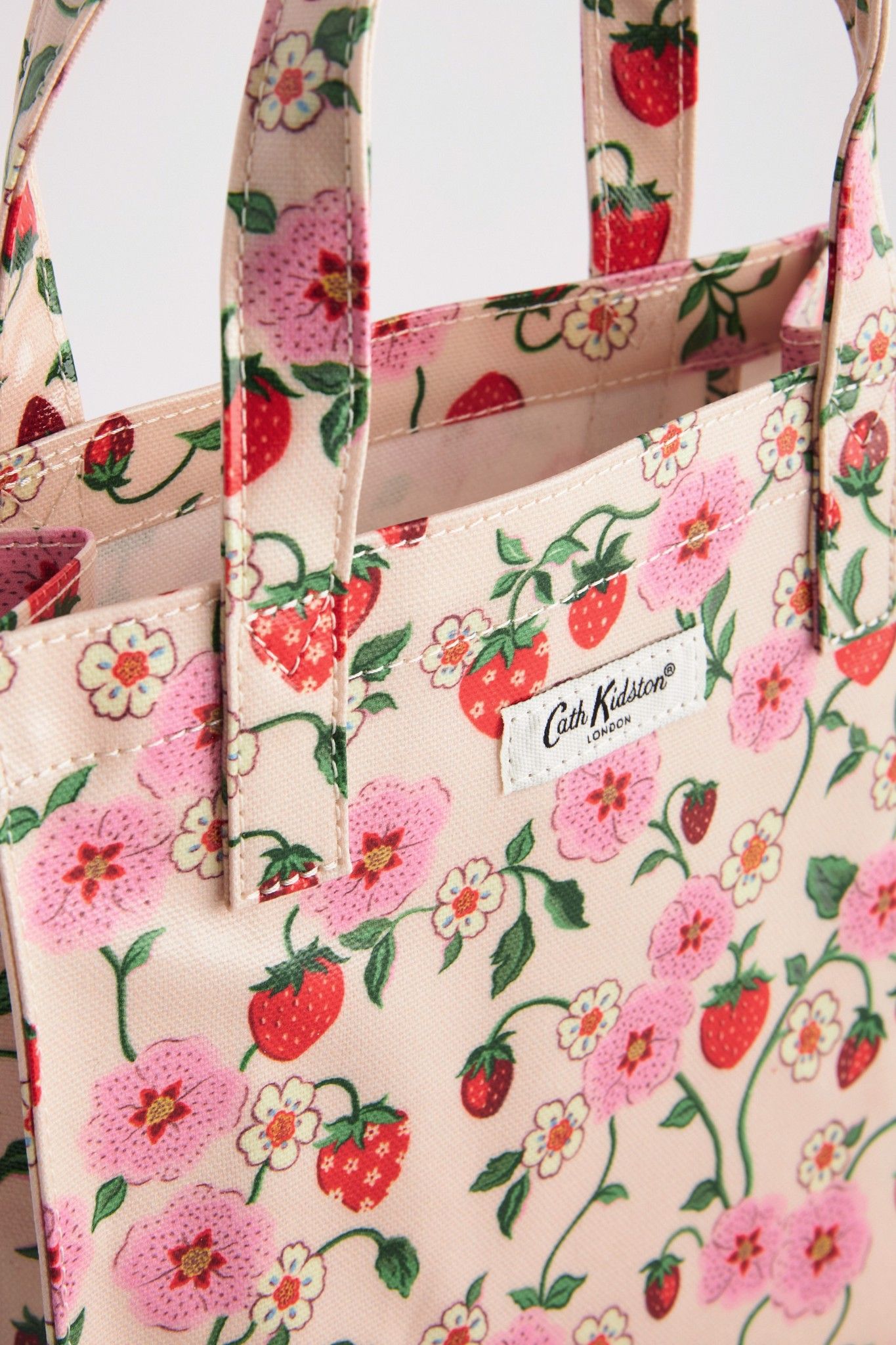 Túi đeo tay/Small Bookbag - Strawberry Small - Ecru