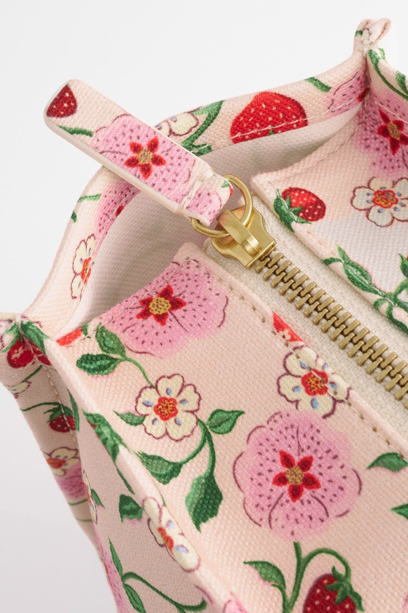 Túi đeo vai/Large Bonded Tote - Strawberry Small - Ecru
