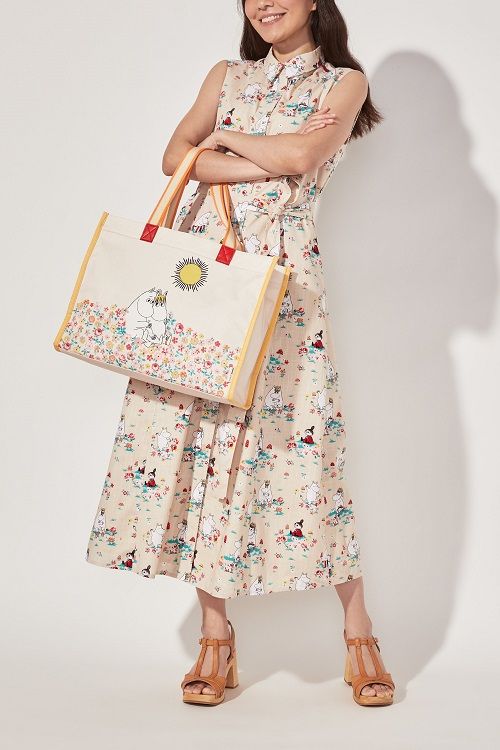 Túi đeo vai /The Milly Tote - Moomins Meadow - Cream