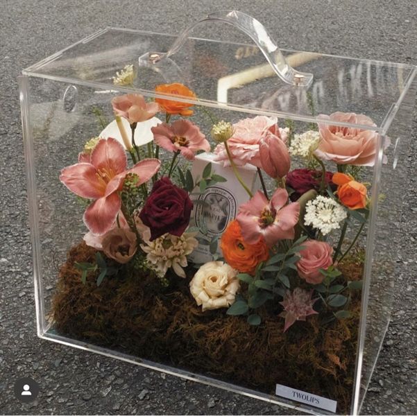 Flowers Vali