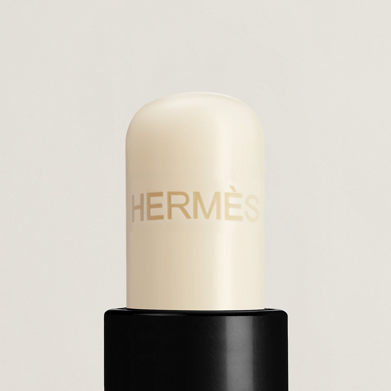 Son dưỡng Hermes