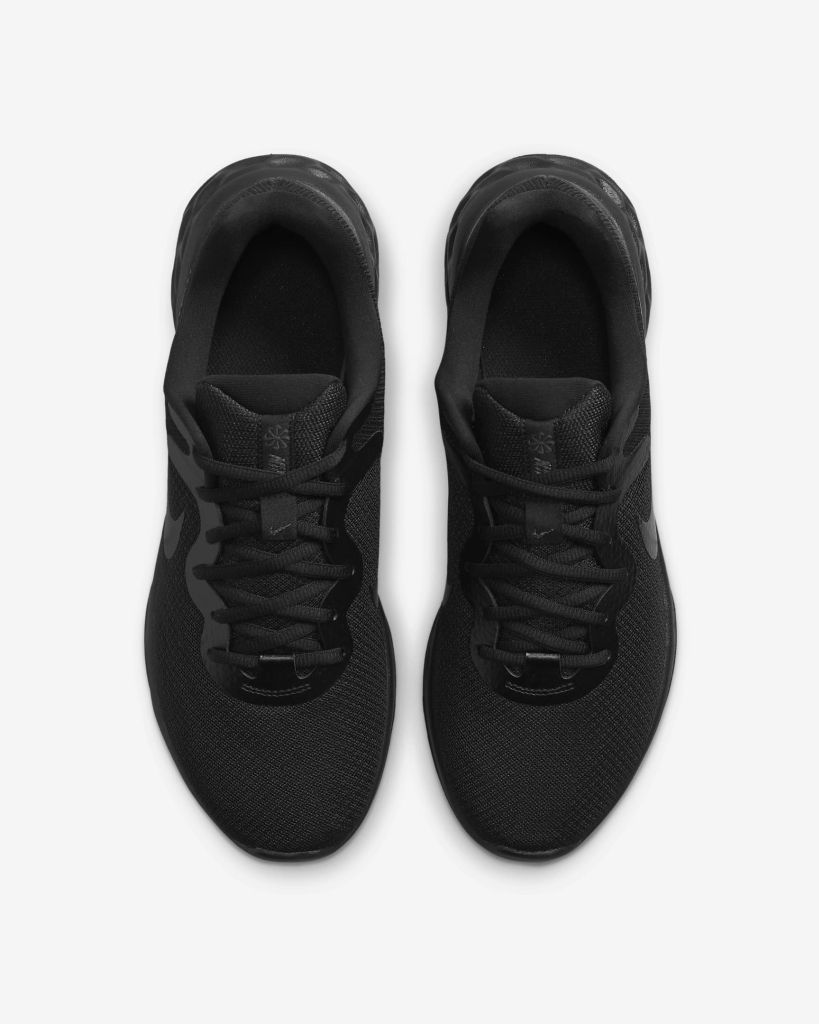 Giày chạy bộ nam Nike Revolution 6