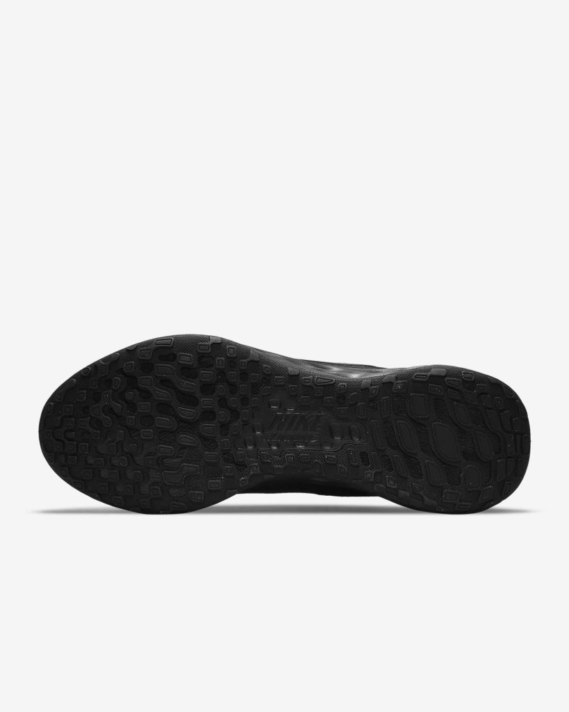 Giày chạy bộ nam Nike Revolution 6