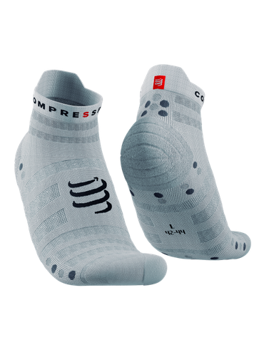 Tất chạy bộ Compressport Pro Racing Socks v4.0 Ultralight Run Low XU00051B