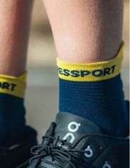 Tất chạy bộ Compressport Pro Racing Socks v4.0 Run Low