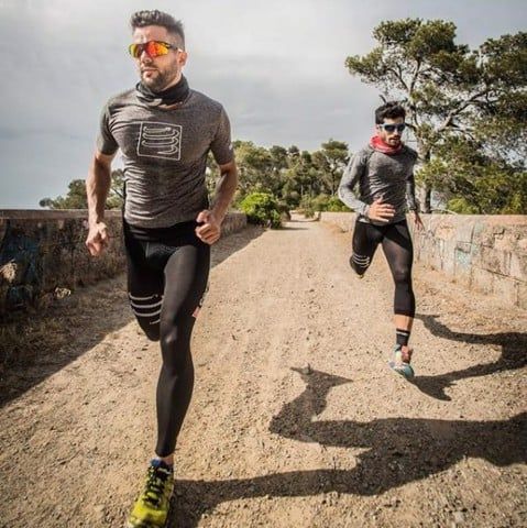 Áo ngắn tay chạy bộ chạy trail Compressport